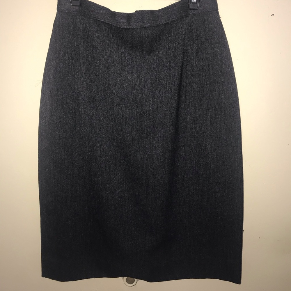 Giorgio Armani grey twill pencil skirt.